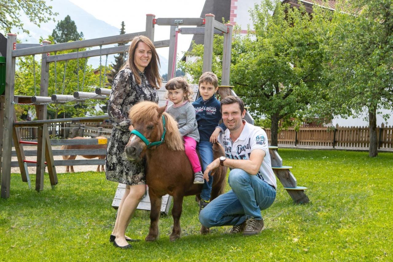 فندق Brixnerhof Im Zillertal سخليترس المظهر الخارجي الصورة