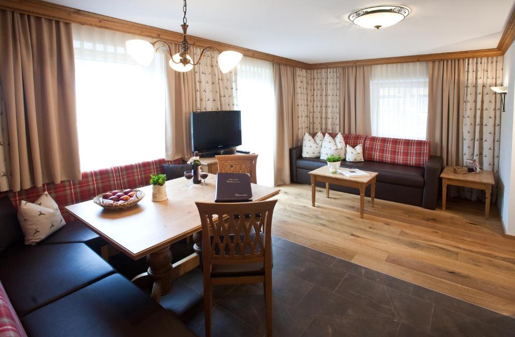 فندق Brixnerhof Im Zillertal سخليترس الغرفة الصورة